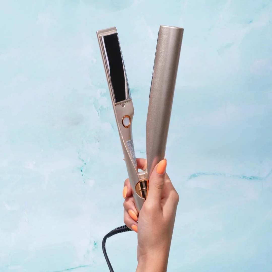 Hair Straightener with Ceramic Plates for Styling