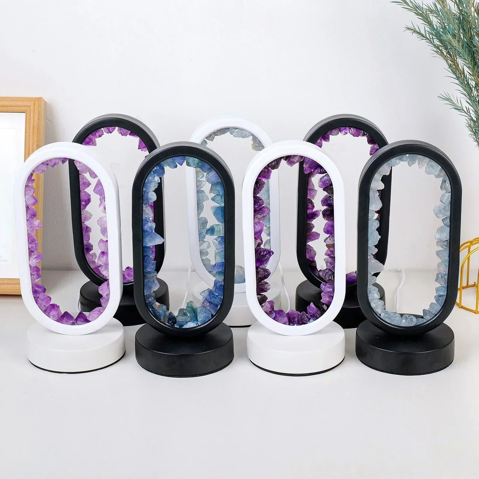 Table lamp with crystal ambient light design