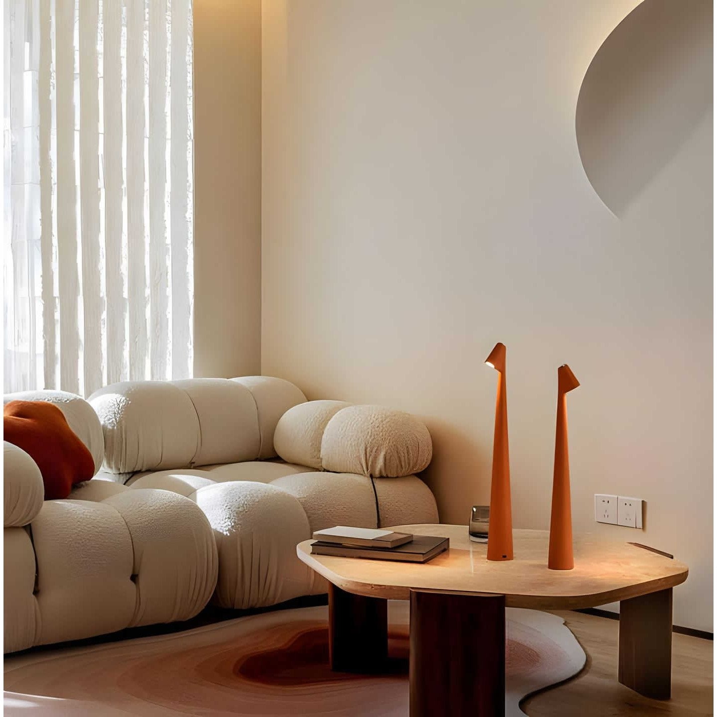 SlimLuxe - Cordless Table Lamp with Adjustable Brightness