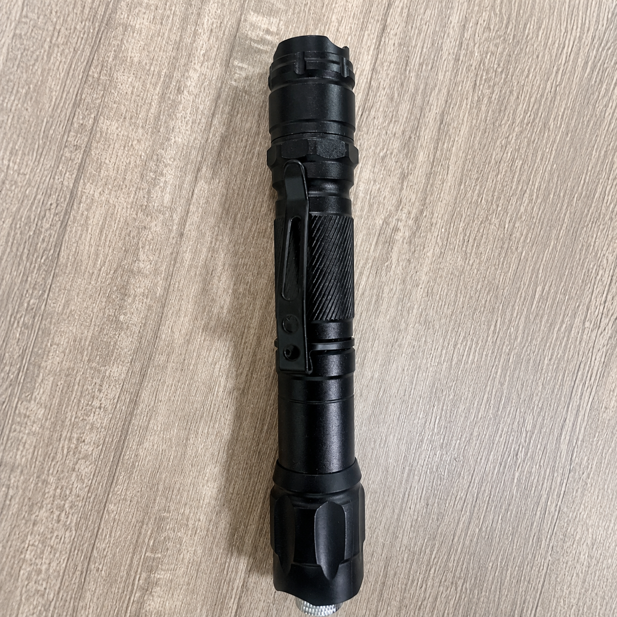 Pointeur Laser Vert Rechargeable USB Longue Portée