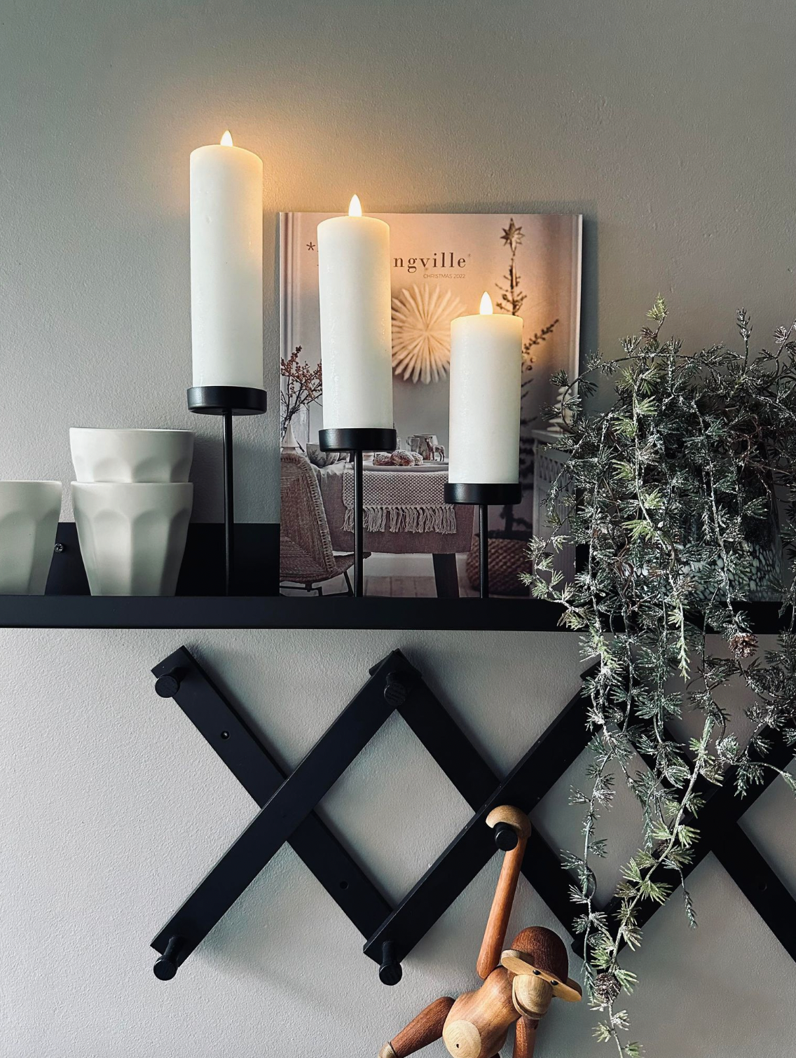 Candle Holders Set Black Metal Pillar Stand