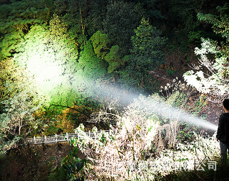 LED-Taschenlampe Hoch Lumen Taktische Taschenlampen-Set