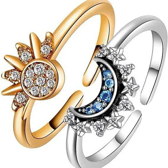 Anillo de declaración de cristal con diseño de sol y luna