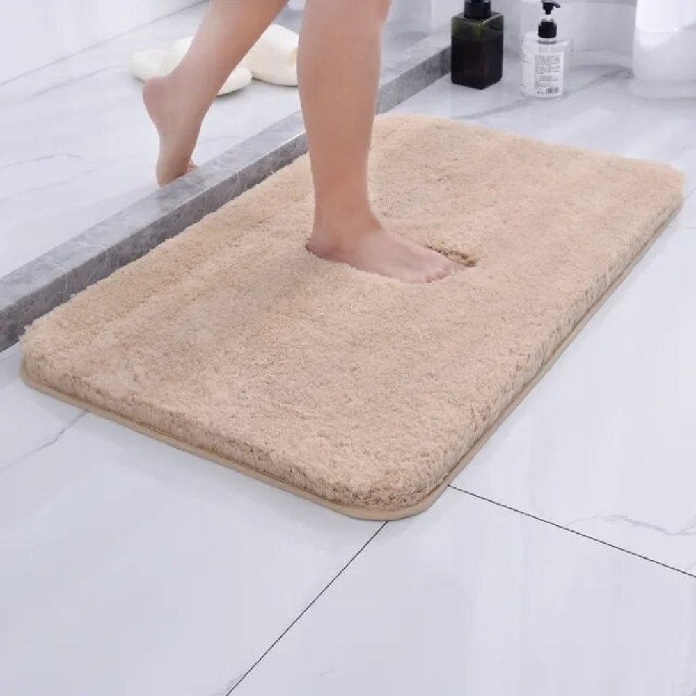 Plush Grey Microfiber Bathroom Floor Mat