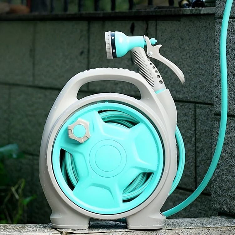 Garden Hose Reel Retractable Lightweight Sprayer