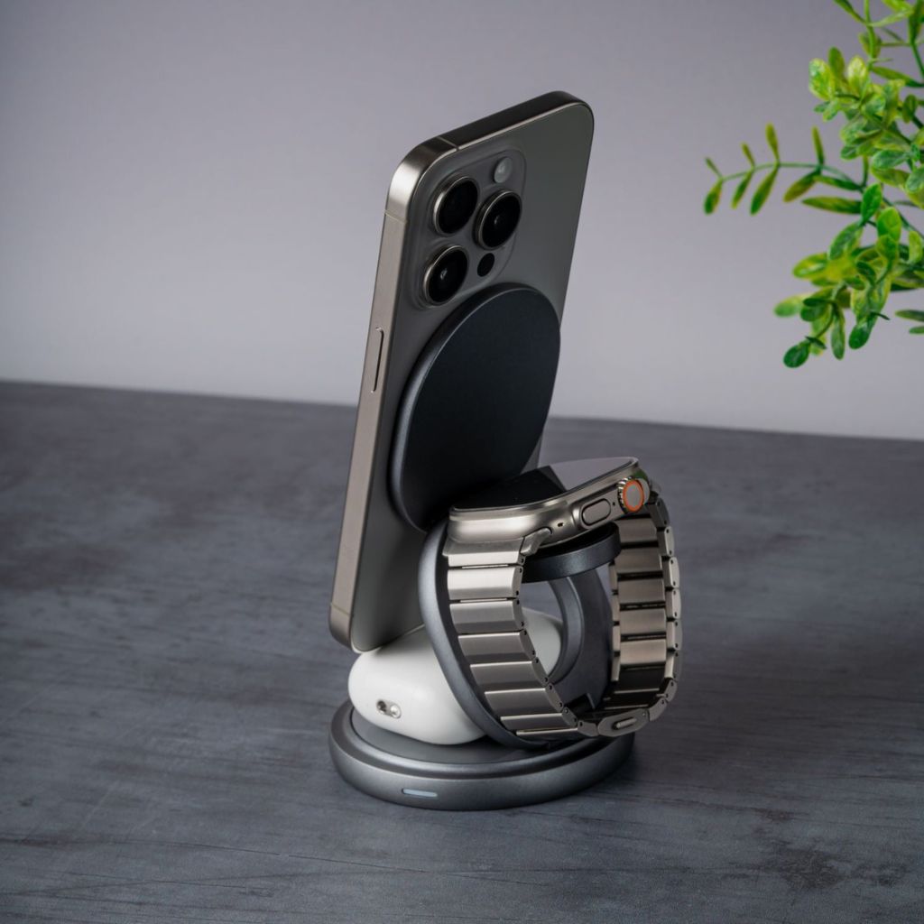 portable-3-in-1-wireless-charg-28-q8afy8