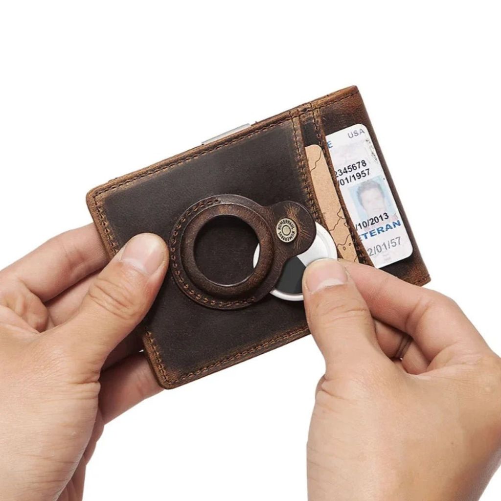 sleek-leather-wallet-with-trac-7-bfcmlj