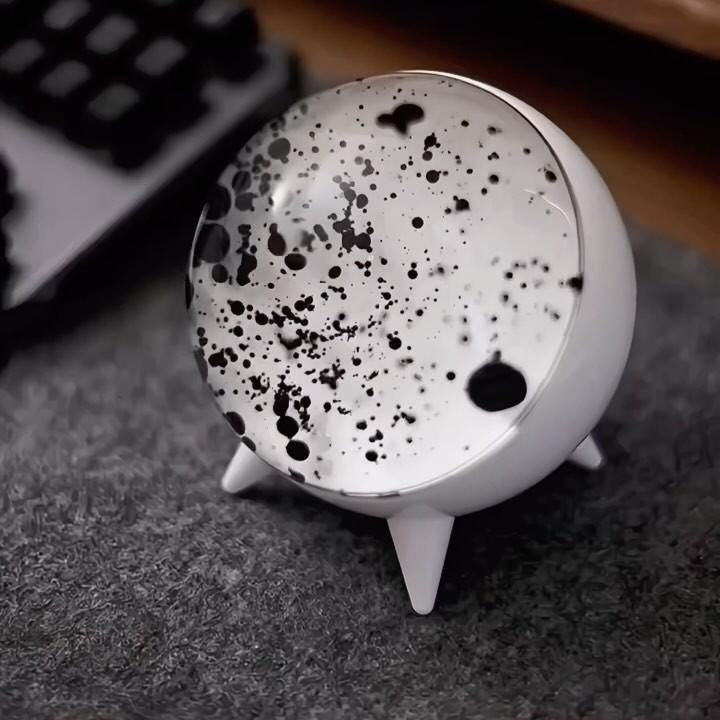 Bluetooth Visual Speaker Ferrofluid Display