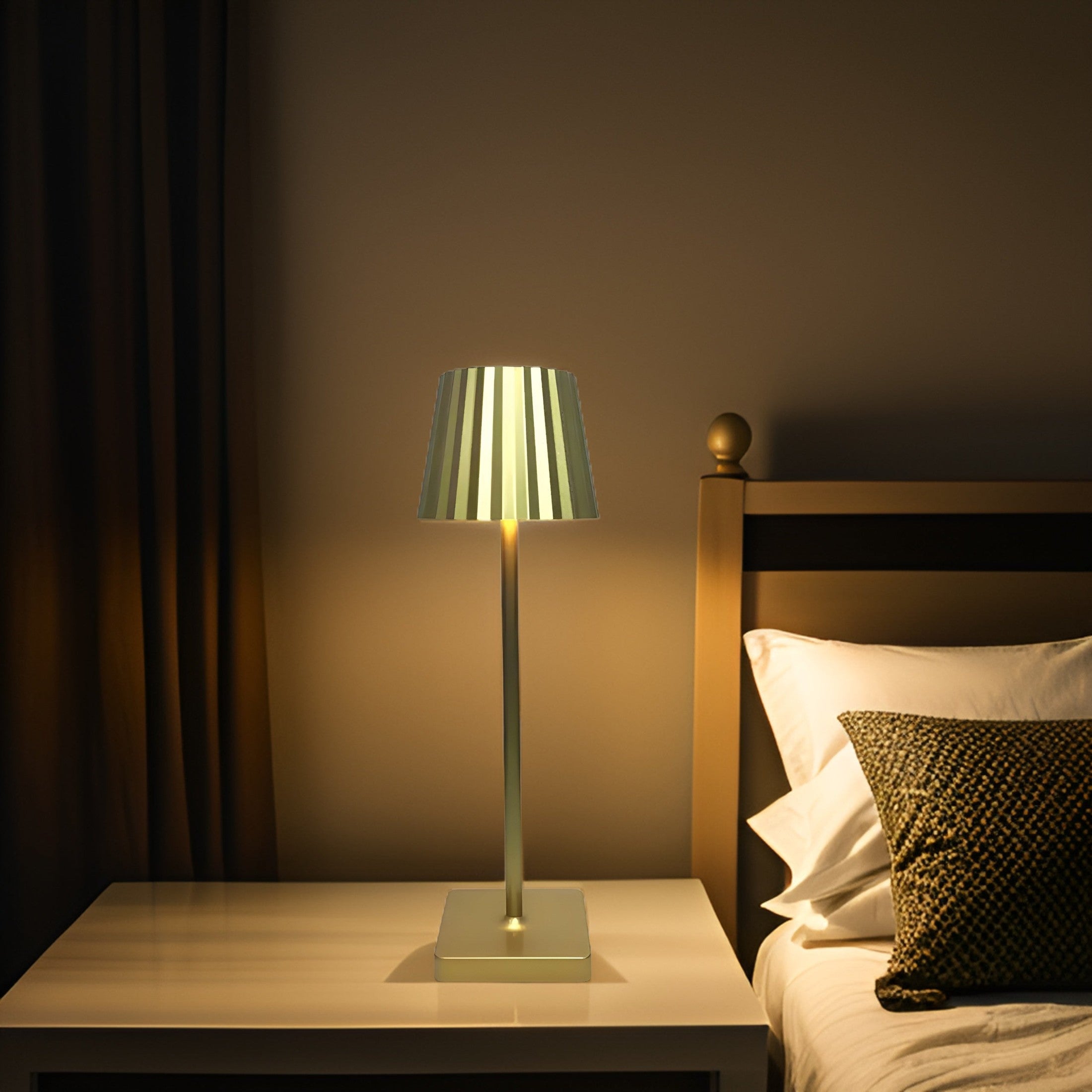 Arlo Wireless Table Lamp | Touch Control & USB Charging for Living Room