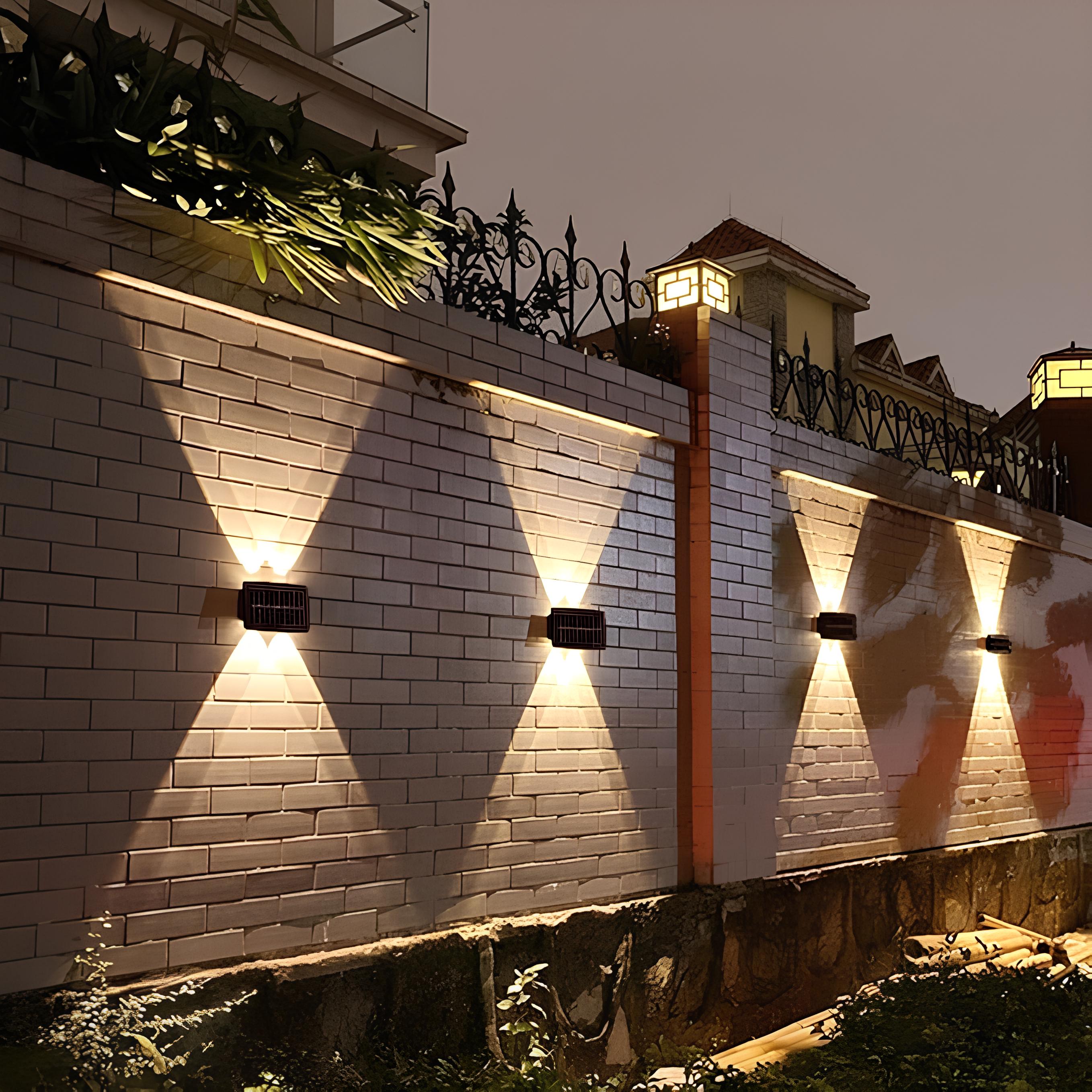 屋外用ソーラーLED壁掛けライト ブラック