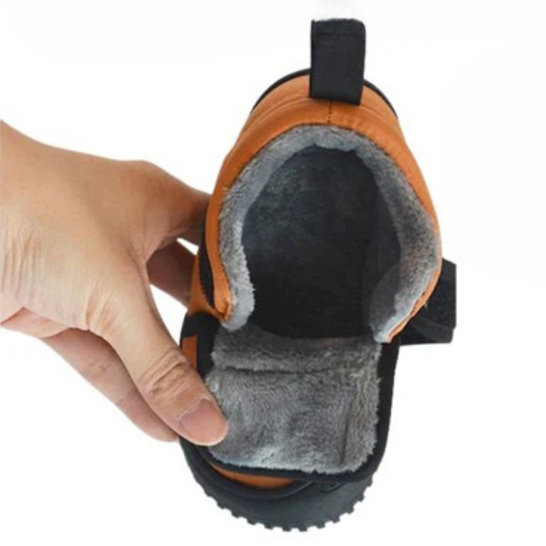 Kinder-Winterstiefel mit rutschfesten Sohlen