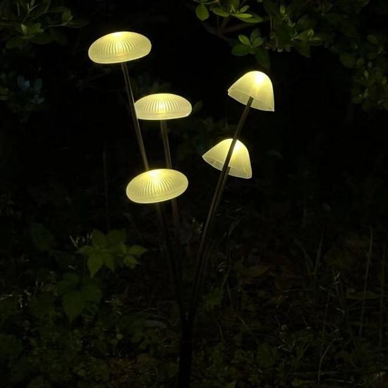 Ensemble extérieur de champignons solaires pour jardin