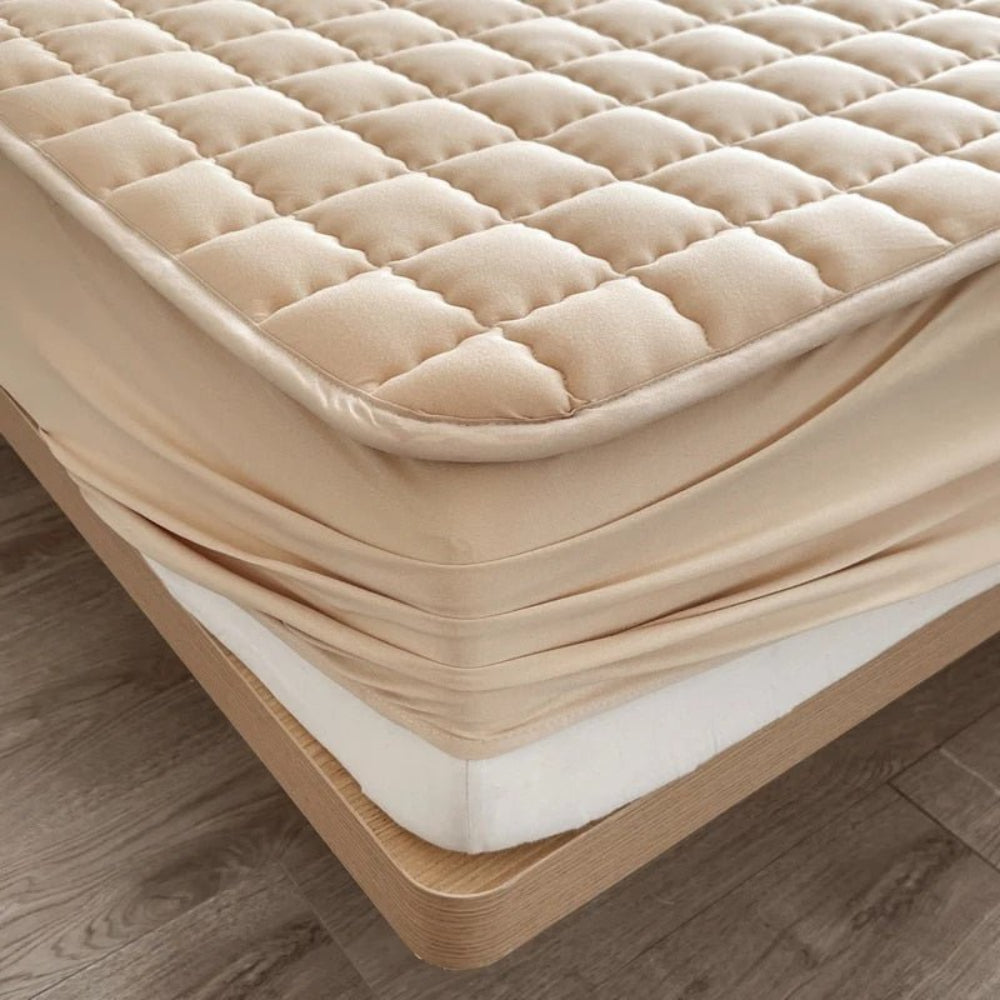 Hypoallergenic Fitted Sheet Soft Mattress Protector 4
