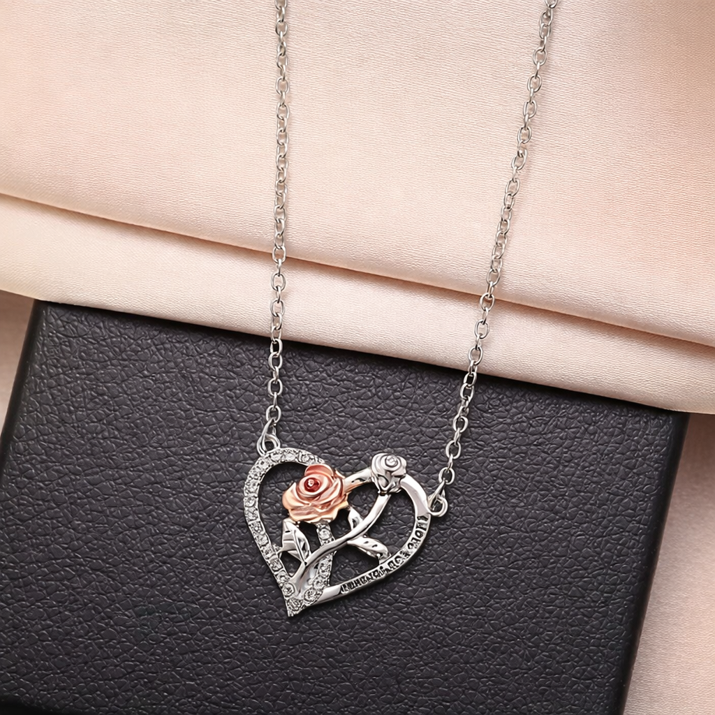 Necklace Heart Pendant Gift Set Display Case