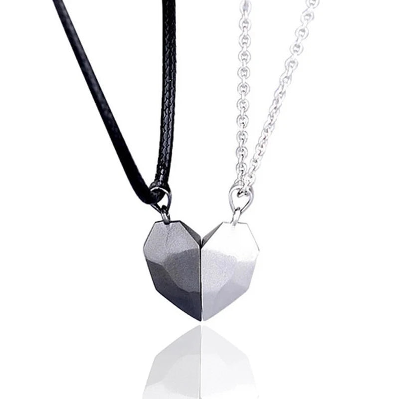 Necklace Magnetic Heart Couple Pendant Gift Set