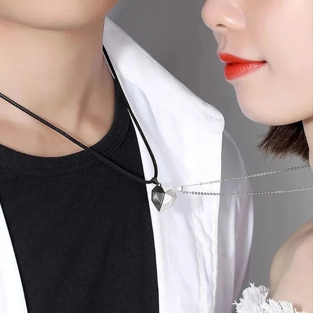 Necklace Magnetic Heart Couple Pendant Gift Set