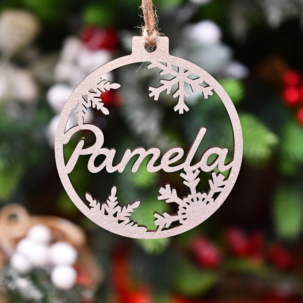パーソナライズされたクリスマスオーナメント 木製の名前飾り