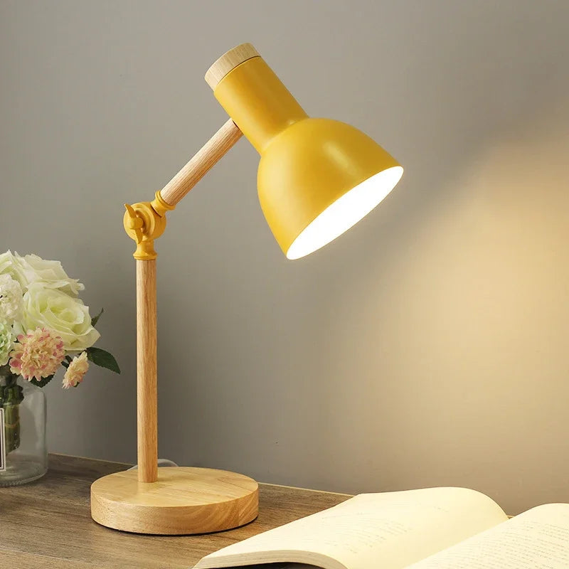 Wooden Adjustable Table Lamp | Nordic Lighting