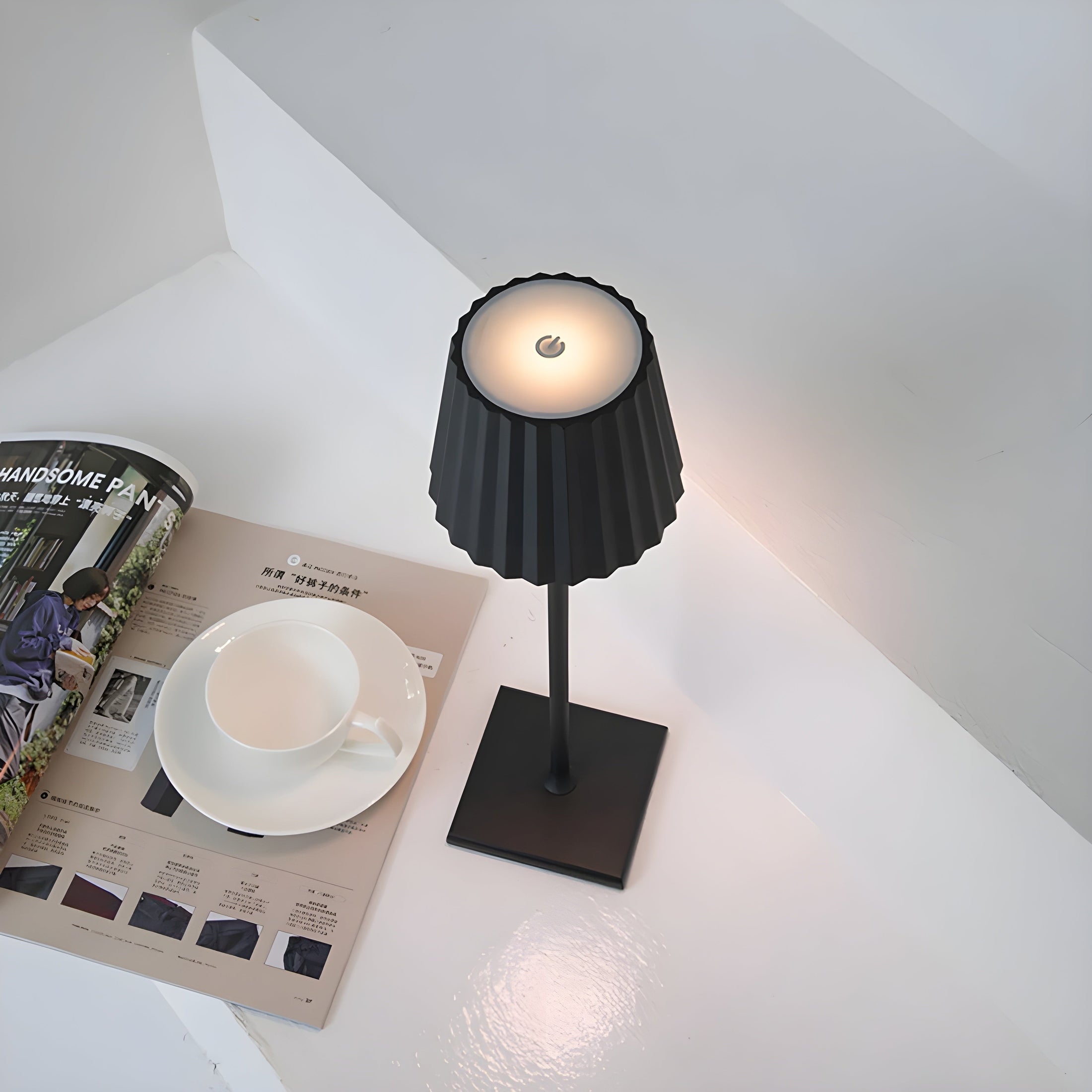 Arlo Wireless Table Lamp | Touch Control & USB Charging for Living Room