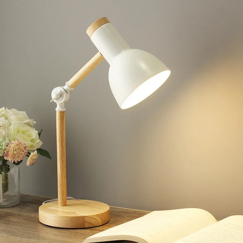 Wooden Adjustable Table Lamp | Nordic Lighting