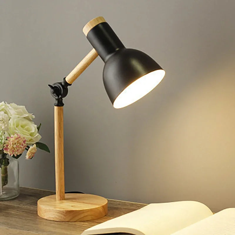 Wooden Adjustable Table Lamp | Nordic Lighting
