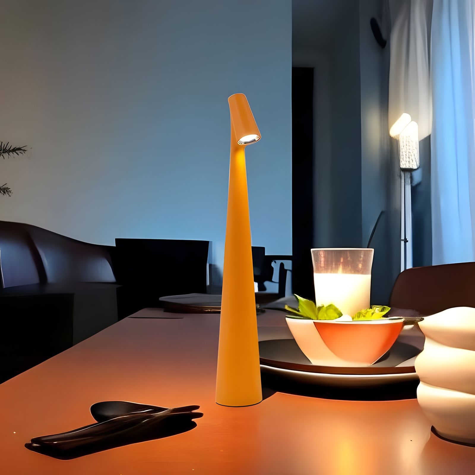 SlimLuxe - Cordless Table Lamp with Adjustable Brightness