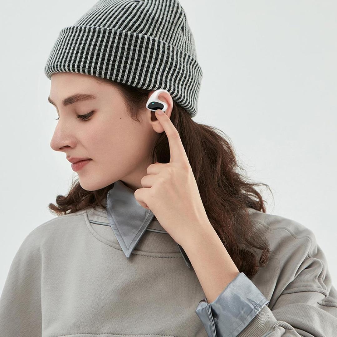 Wireless Earbuds Bluetooth Language Translator Charging Case