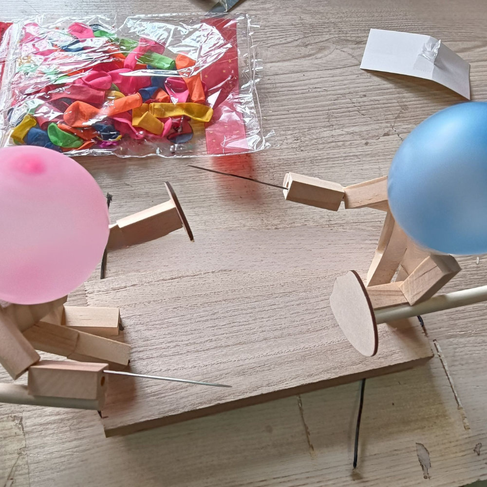 Balloon Game Wooden Interactive Fencing Toy Set