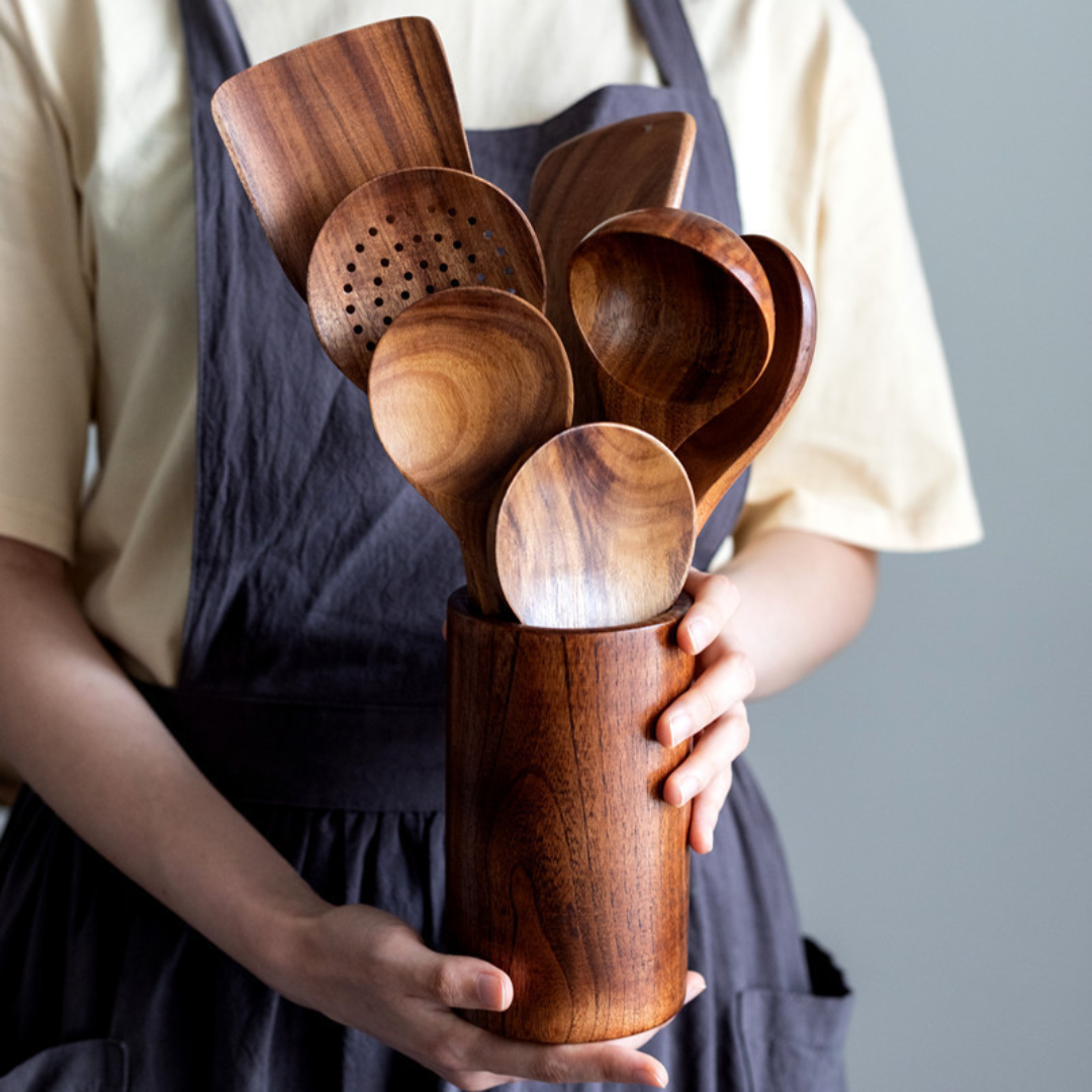 Wooden Kitchen Utensils Set in Teak Finish