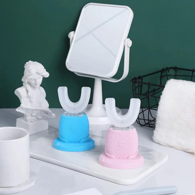 Electric Toothbrush with Blue Light Whitening